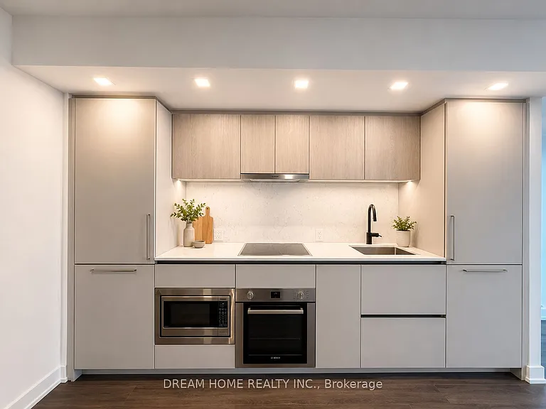 609 Sherbourne St #906 — Photo 2