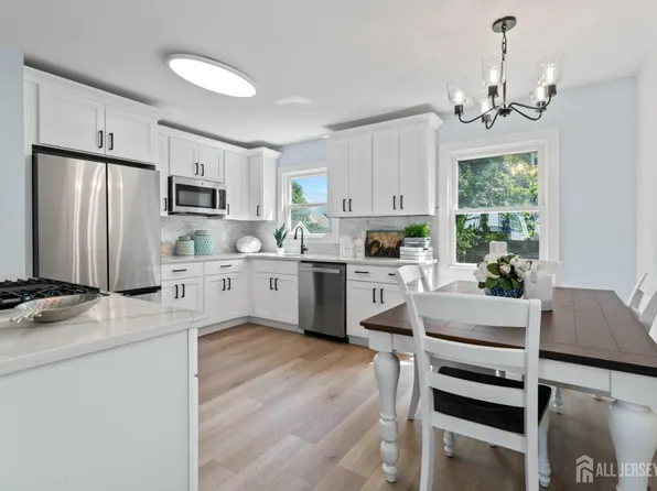 15 Maple Ave, Old Bridge, NJ 08857