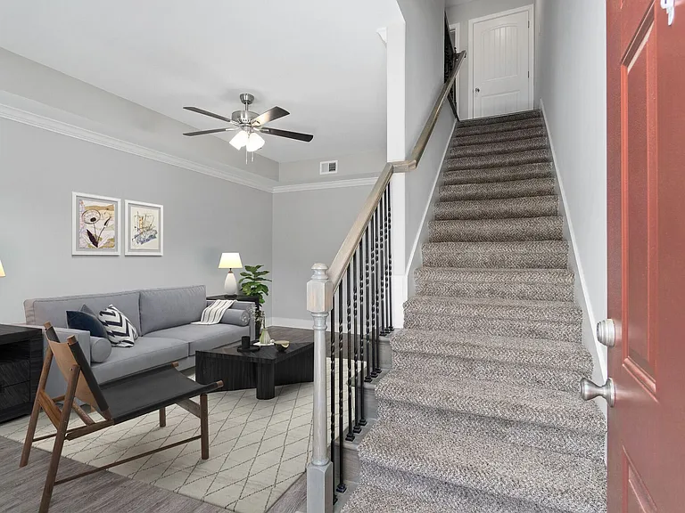 Biltmore Luxury Townhomes — Photo 12