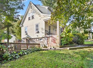 18 Comly Ave, Greenwich, CT 06831