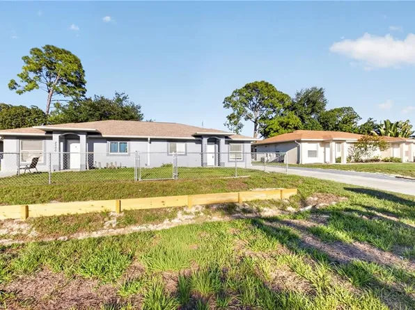 2400 55th Ter SW, Naples, FL 34116
