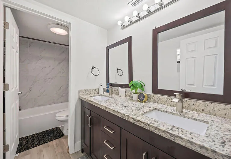 8421 Forest Hills Dr #104 — Photo 9