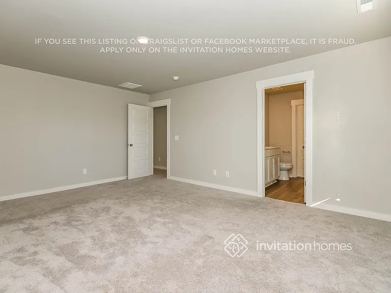 1007 Baltusrol Ln — Photo 9