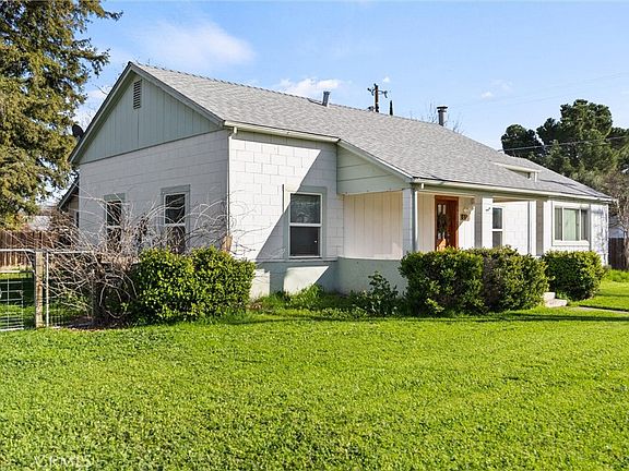 4th image of 611 Hoag St