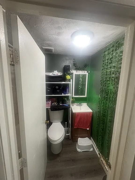 2 bed, 1.0 bath, 625 sqft, $2,000 — Photo 4