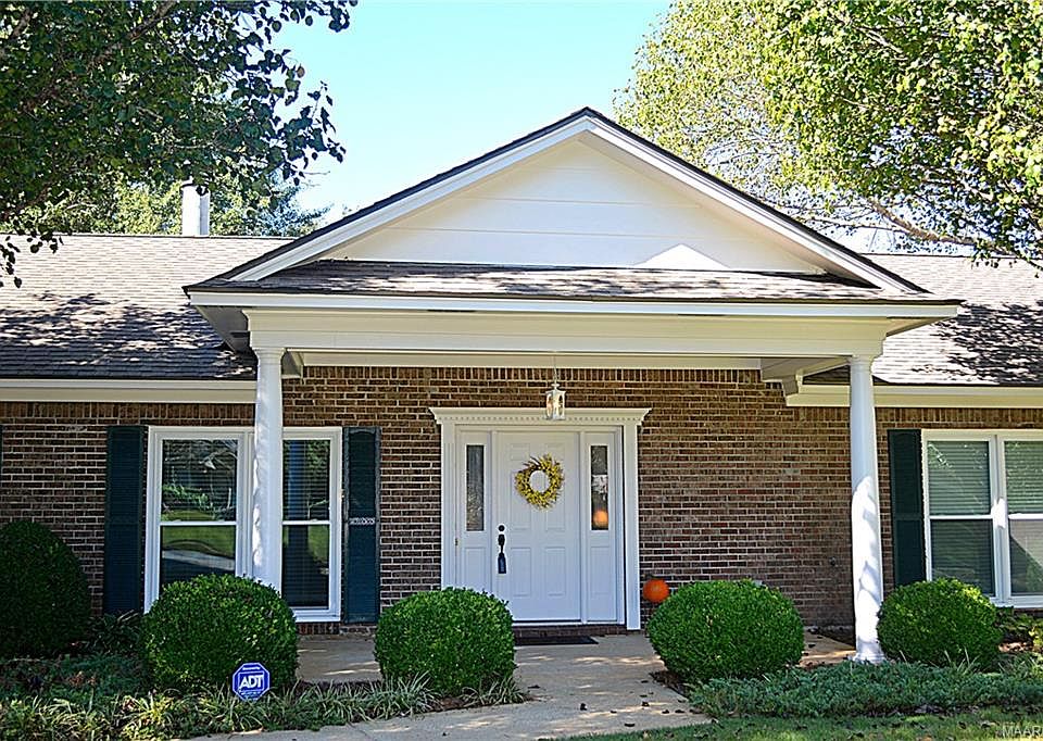 1st image of 327 Hillabee Dr