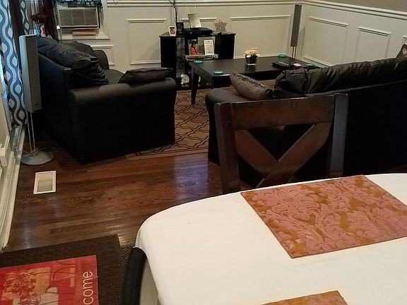 4th image of 14441 Woodlawn Ave