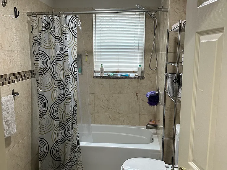 33 Vinton St #2 — Photo 1