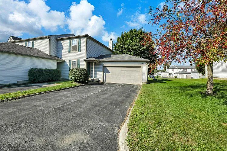 189 Hawkins Ln #F — Photo 2