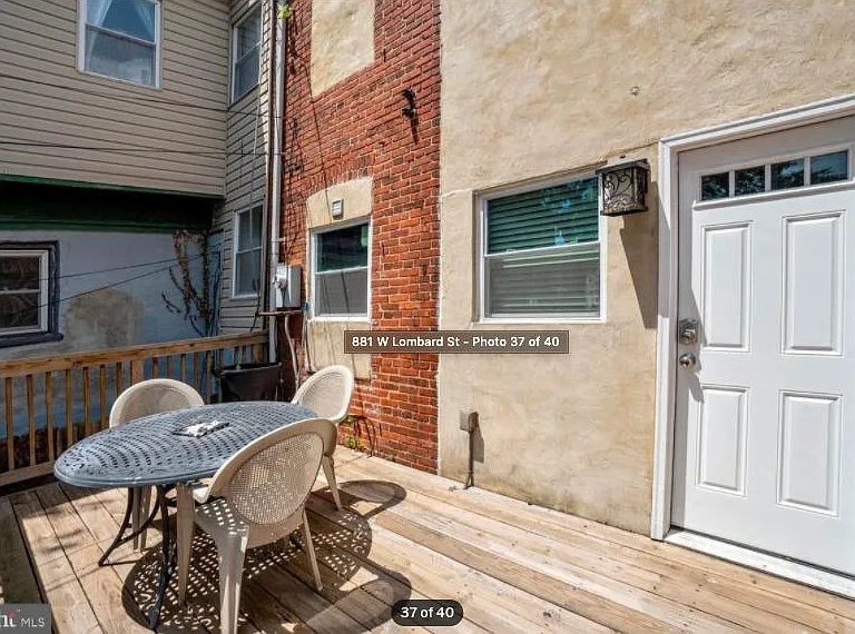 881 W Lombard St — Photo 21