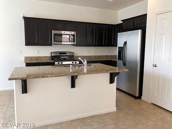 3rd image of 8372 Stillhouse Ct