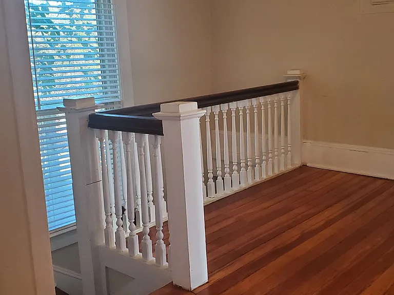 381B Spring St #B — Photo 10