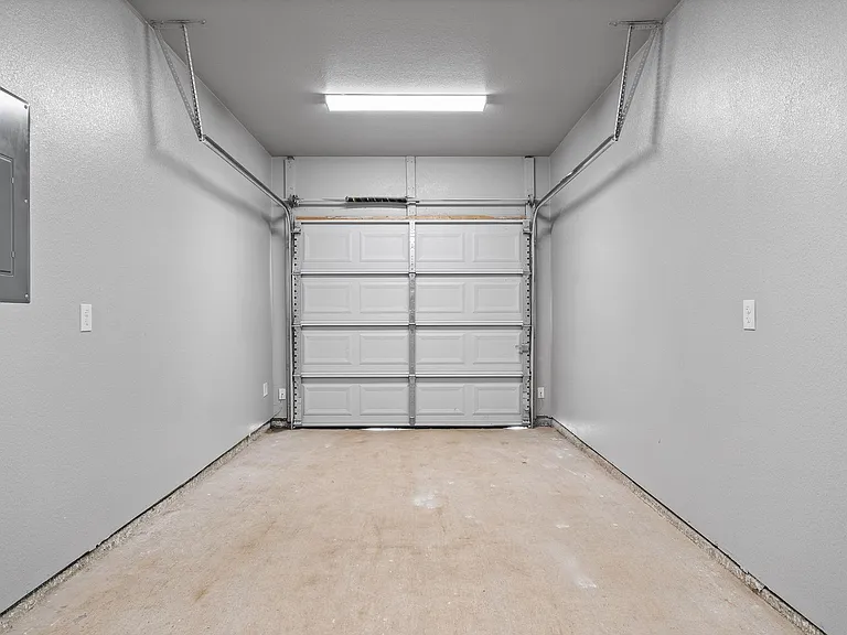810 Meiomi Dr — Photo 10