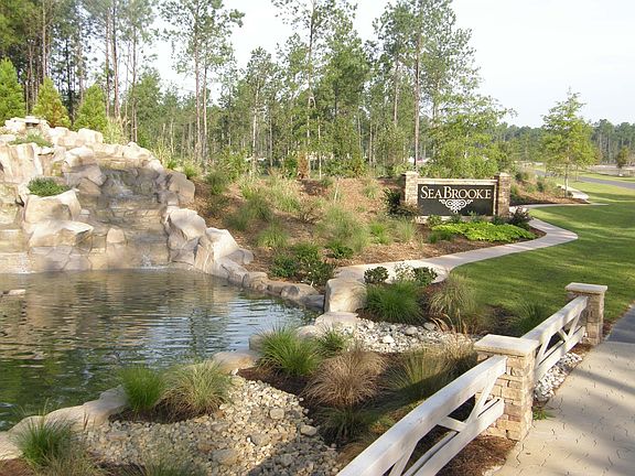 SeaBrooke Entrance