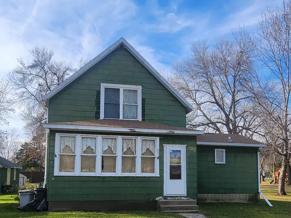 401 5th Ave, Litchville, ND 58461