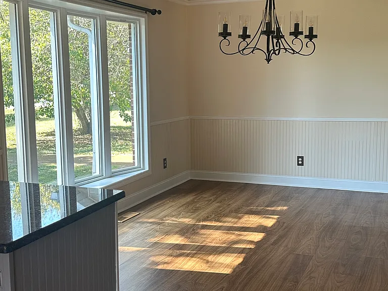 1712 Newport Pl — Photo 8