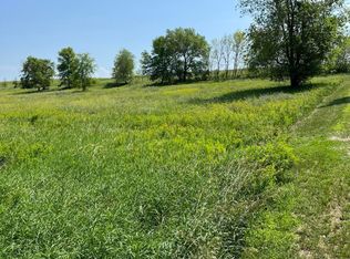 3 Evers Rd, Big Stone City, SD 57216