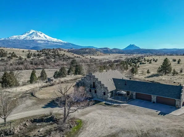 23205 Slough Rd, Weed, CA 96094