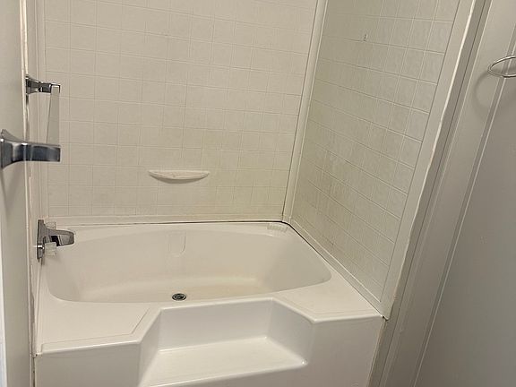 2nd image of 11017 Fumar Ln
