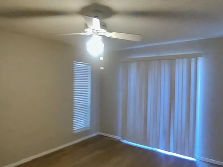 2317 Garden Park Ct — Photo 9