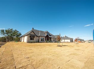 230 Coalson Xing, Azle, TX 76020
