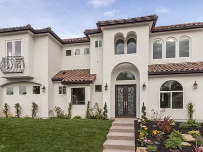801 Sierra Oaks Vista Ln, Sacramento, CA, 95864