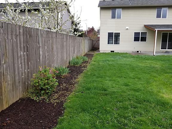 2nd image of 17404 NE 26th Way