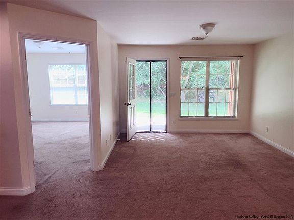 4th image of 775 Gregory Ct #775