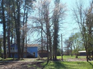 16 Woelfley Ln, Huntsville, TX 77320