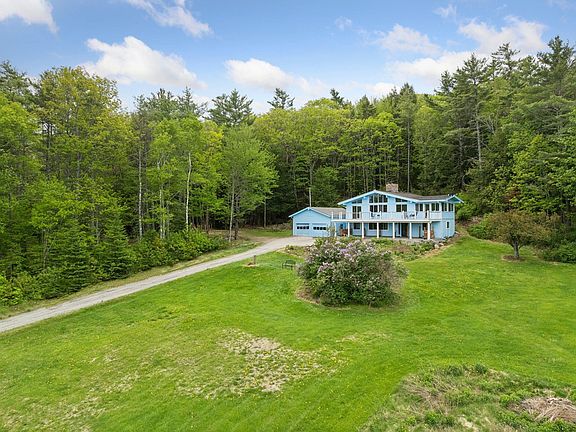 2nd image of 9 Tillinghast Road
