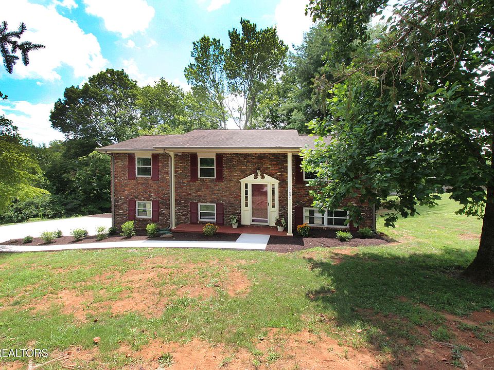 1st image of 7604 SW Kingsbury Dr