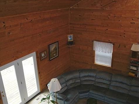 3rd image of 496 Fern Dr