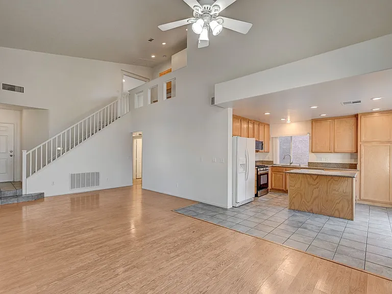 10800 Palatine Ct — Photo 3