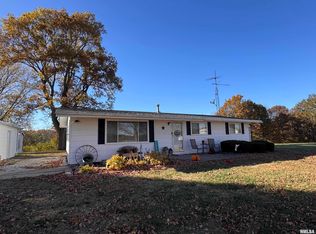 10810 E 1000th St, Macomb, IL 61455