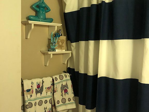 4th image of 8144 Colin Dr