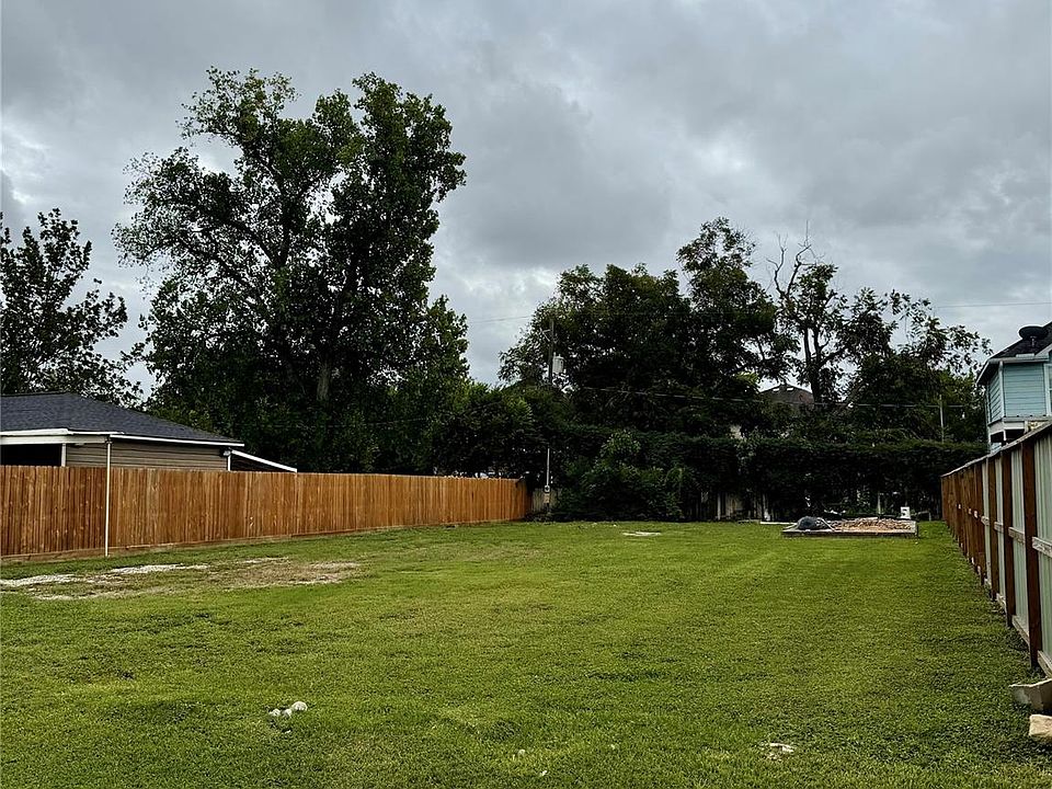 1st image of Grapevine