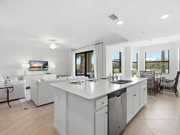 3rd image of 17724 Gawthrop Dr #103