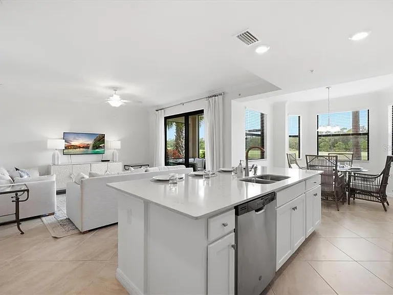 17724 Gawthrop Dr #103 — Photo 3