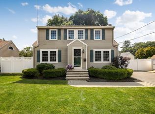 29 Bonad Rd, Stoneham, MA 02180