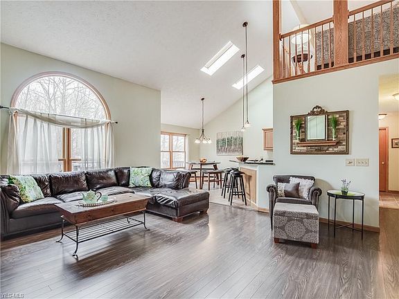 5th image of 2888 Brookfield Dr