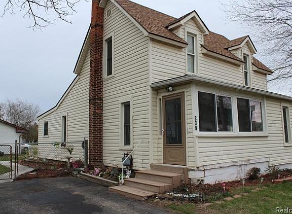 5th image of 339 McMunn St