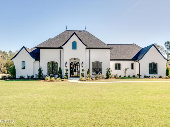 104 Belle Chasse Dr, Brandon, MS 39047