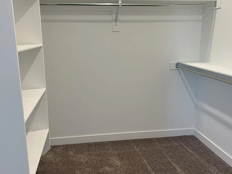 613 N Pear Dr — Photo 18