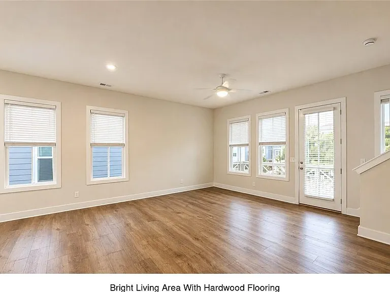 113 Pinecone Pkwy — Photo 4
