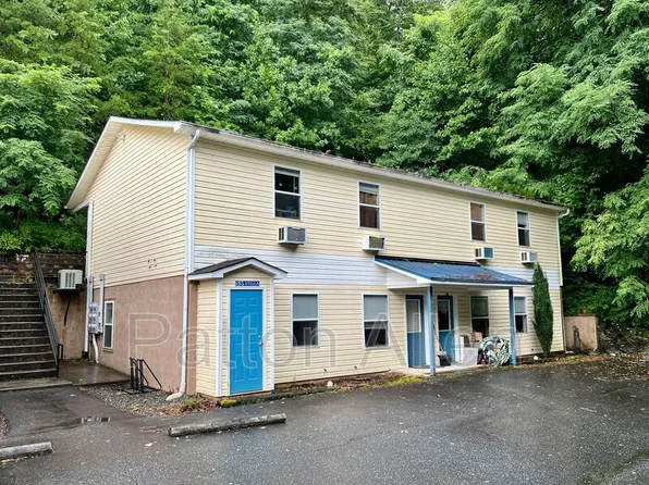 183 Citadel Dr APT 185E, Cullowhee, NC 28723