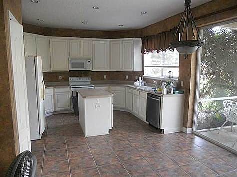 4th image of 3855 Brantley Place Cir