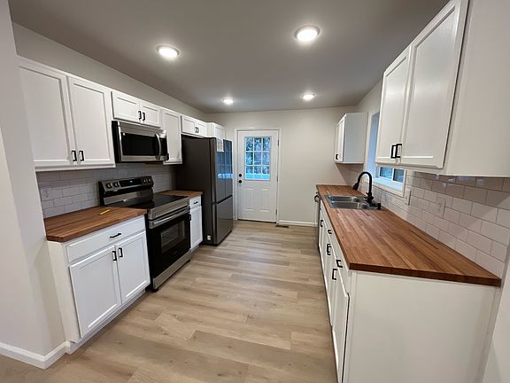 5th image of 2412 Coker Ave