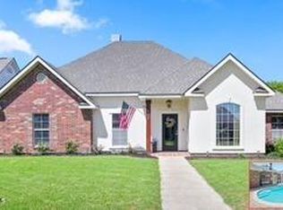 408 Gordon Crockett Dr, Lafayette, LA 70508