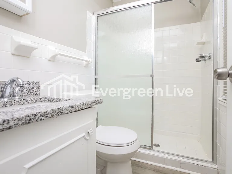 4725 Bonnie Forest Blvd — Photo 8