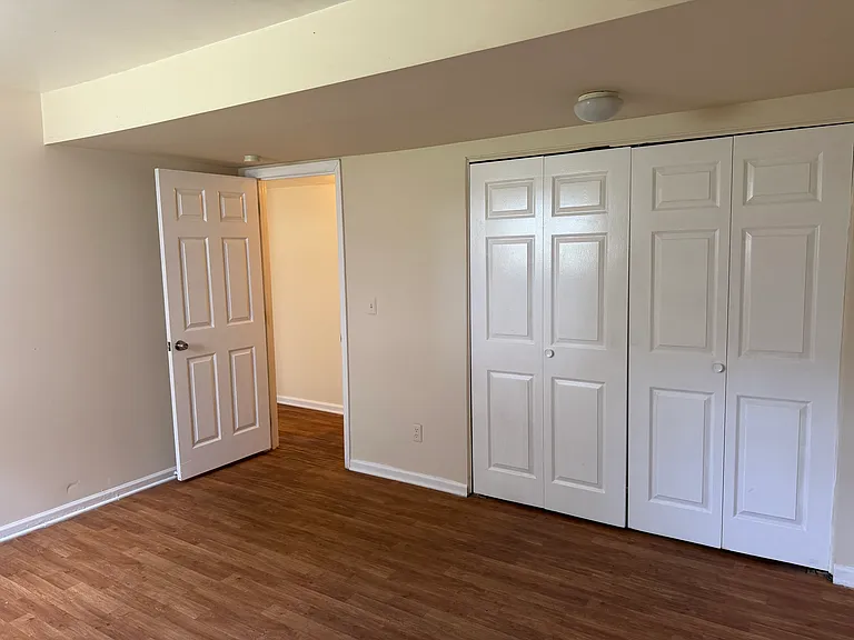 1115 Woodlawn Ave #1 — Photo 7
